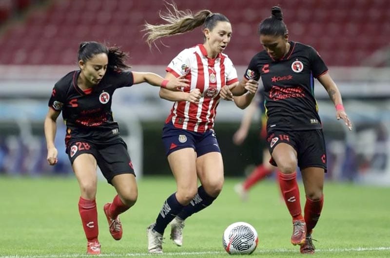 CHIVAS FEMENIL SE APUNTA SU PRIMER TRIUNFO EN EL CLAUSURA 2024