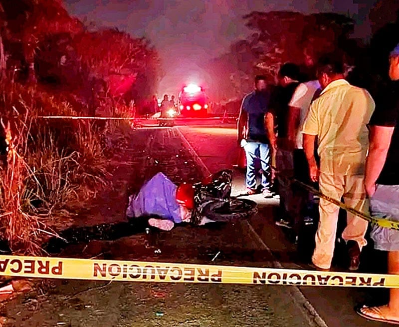 UN MUERTO EN CHOQUE DE MOTOS EN LA VÍBORA