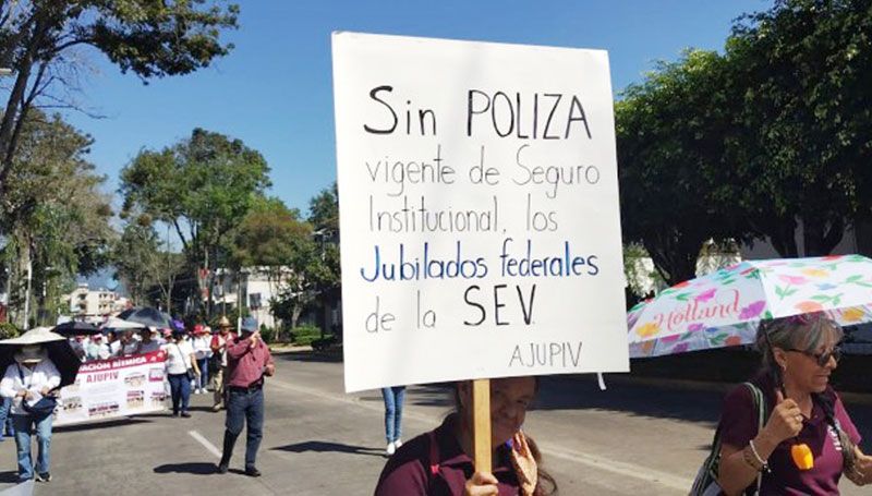 ¡Casi 2 mil jubilados sin seguro institucional!