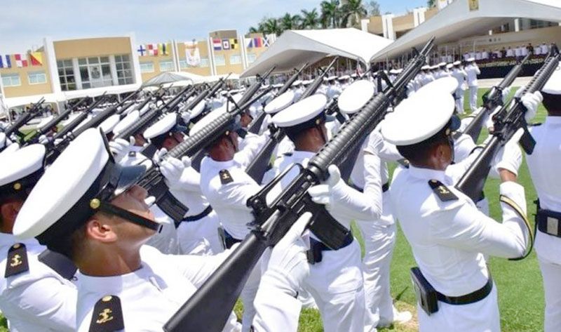 ¡SE GRADÚAN 162 CADETES!