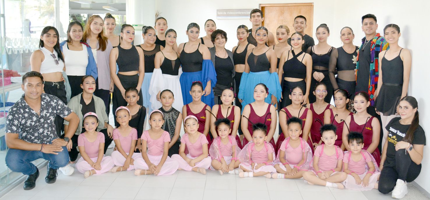 Presentan recital de danza en Verano