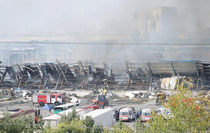 ¡EXPLOSIÓN EN AEROPUERTO! -Deja un muerto y 160 heridos