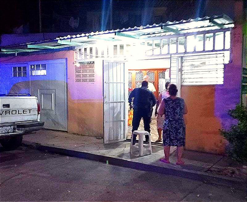 ¡DUEÑA DE TIENDA ES ASESINADA A BALAZOS!