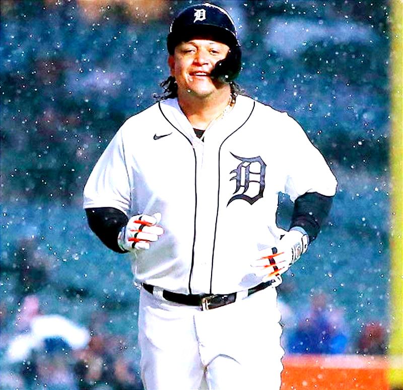 ¡MIGUEL CABRERA CONECTA SU JONRÓN 511 EN GRANDES LIGAS! -Con los Tigres