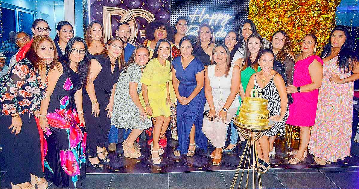 ¡TANIA CELEBRA SU CUMPLEAÑOS!