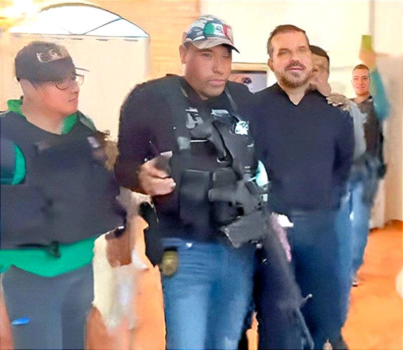 ¡CAPTURAN A JEFE DE GABINETE DE LA ALCALDESA DE TEPIC, GERALDINE PONCE!