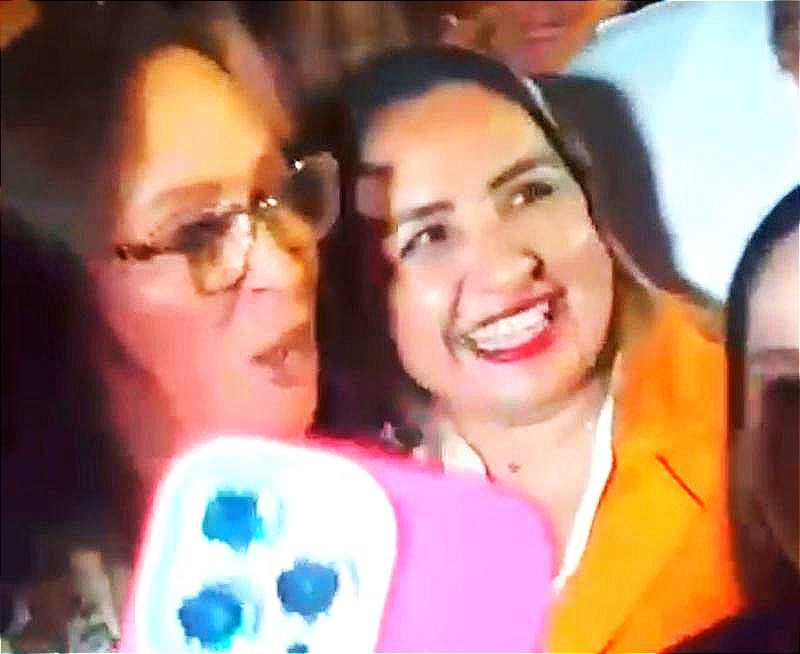 ¡NO LE HACEN CASO! -Aracely Guerrero, Hija de Eleazar Guerrero y Sobrina de Cui Rompió la Orden del Gobernador y Acudió a la Inscripción de Nahle en Xalapa