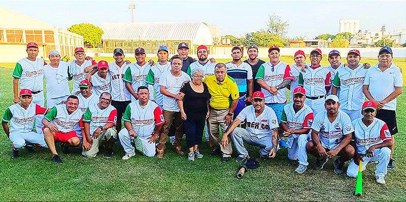 ¡DRAGONES SIGUE SUMANDO EN EL BÉISBOL TIPO PLAYERO!