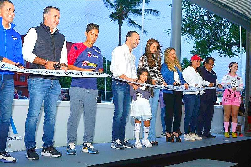 ¡QUEDA COMO NUEVA LA “PINITOS”! -Unánue la echa andar