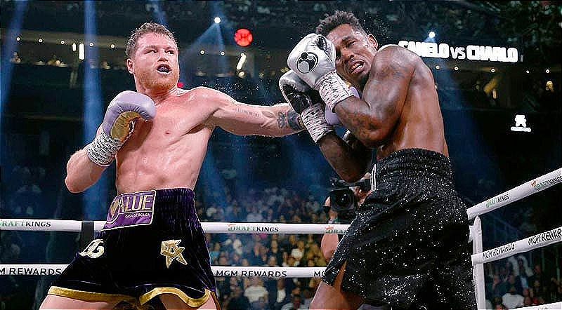 ¡SE IMPONE CON JERARQUÍA! -"Canelo" Álvarez a Jermell Charlo