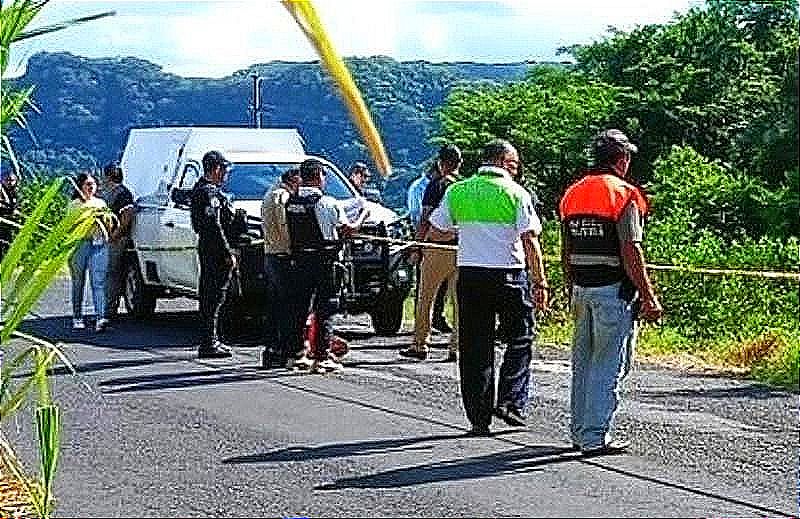 ¡DOS MUERTOS EN MOTOCICLETAZO! -En la Carretera Tuzamapan-Tlaltetela