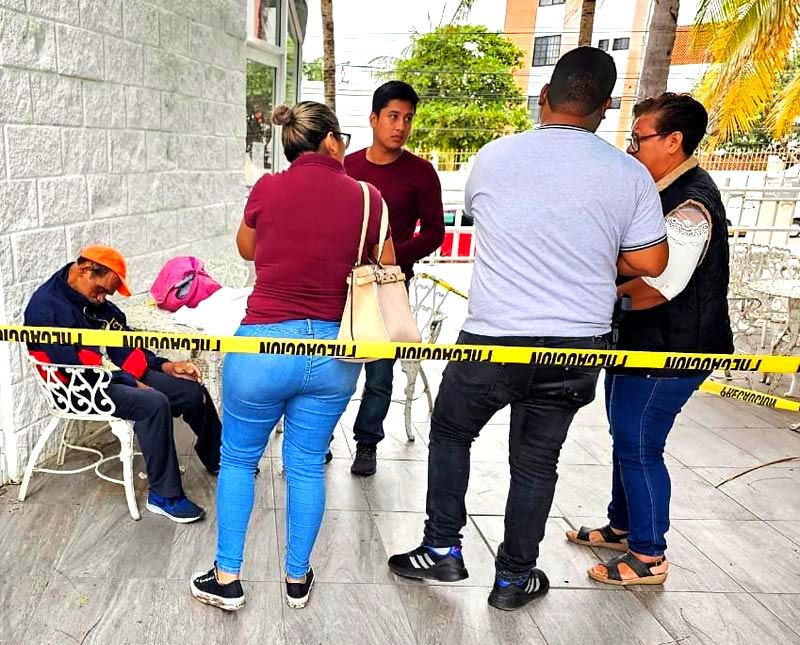 ¡MUERE VIGILANTE DE LA CASA DE CULTURA EN BOCA DEL RÍO! -Se le paro el corazón