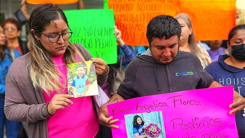 ¡MURIÓ LA PEQUEÑA KARLA EN LA TORRE PEDIÁTRICA! -"No Tenemos la Atención que se Comprometieron"