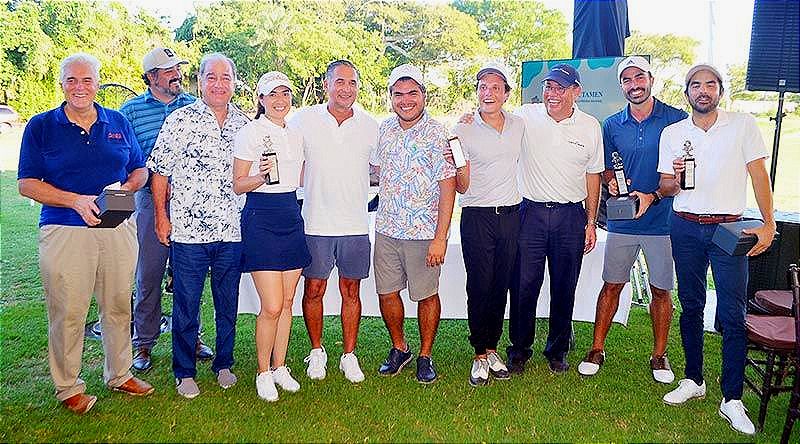 ¡A TODO DAR EL TORNEO DE GOLF DE ENRIQUE Y AMELITA!