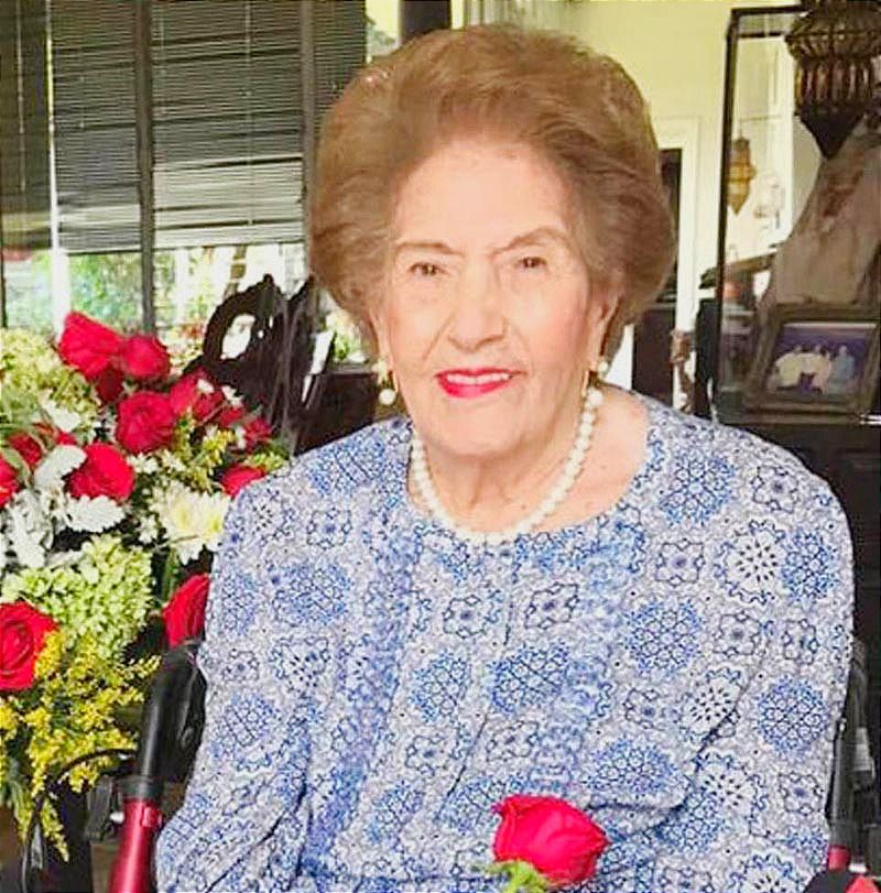 ¡FALLECE ALICIA TORRA DE BRAVO! -Madre de Gilberto Bravo Torra