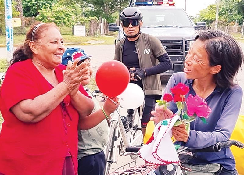 ¡LE DAN LA VUELTA A AMÉRICA! -Salieron de Japón en Bicicleta