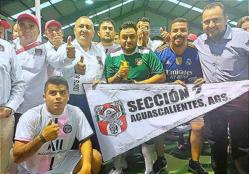 ¡FIESTA CON FUT-TENIS ENTRE FERROCARRILEROS! -Están de Aniversario