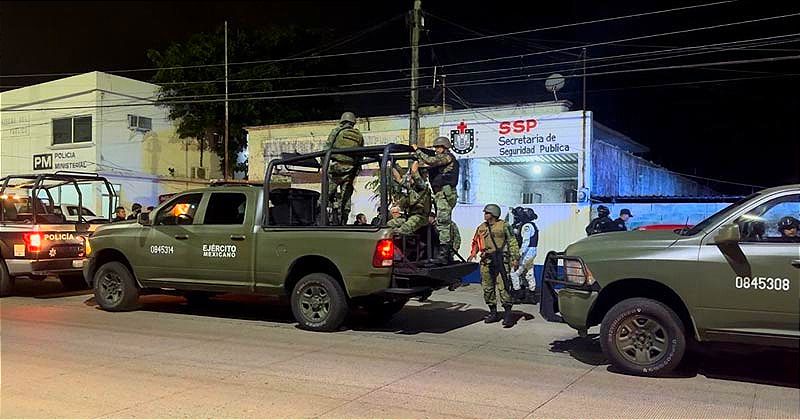 CON PERSECUCIÓN ¡DETIENEN A MILITARES! -ANDABAN AVENTANDO TIROS AL AIRE EN MINATITLÁN