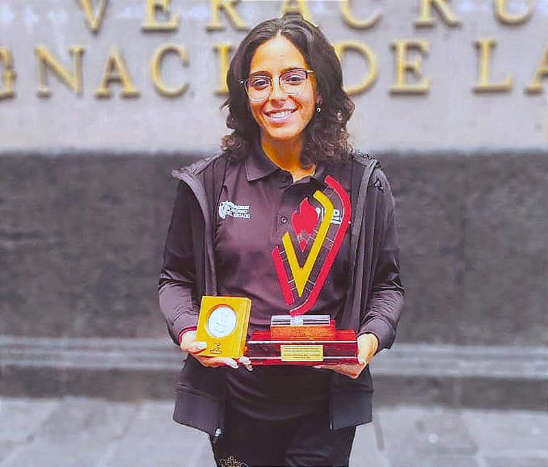 ¡“HONRADA POR SER LA MEJOR ATLETA”!: SUSANA HERNÁNDEZ