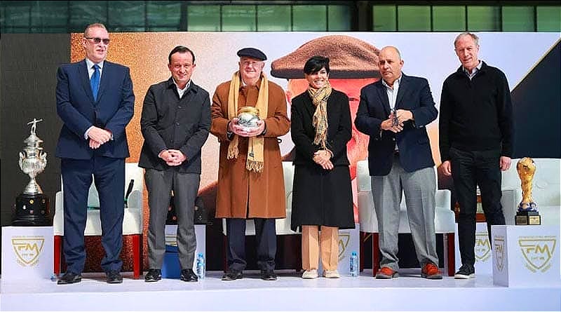 ¡FMF RINDE MERECIDO HOMENAJE A LAPUENTE! -Técnico en la Selección y clubes como Puebla, Tigres, Atlante, Cruz Azul, Necaxa, América.