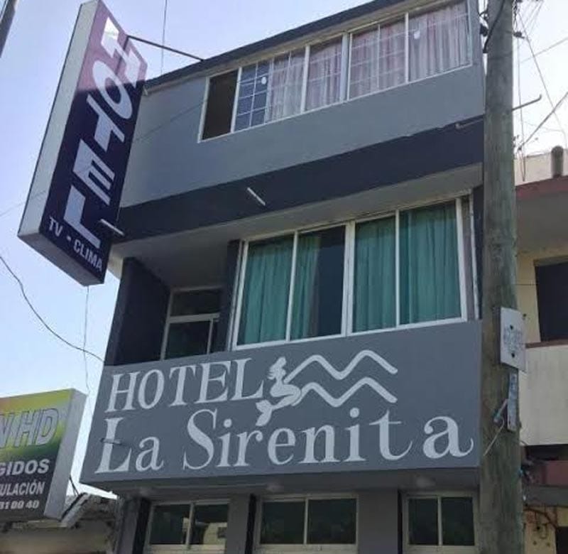 ¡ATRACAN HOTEL LA SIRENITA!