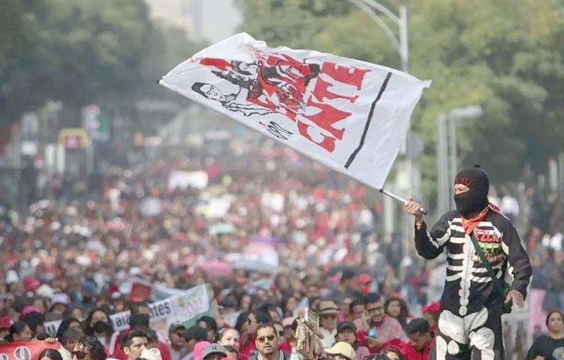 ¡MARCHA NACIONAL DE LA CNTE; MAESTROS VAN RUMBO AL ZÓCALO DE LA CDMX!