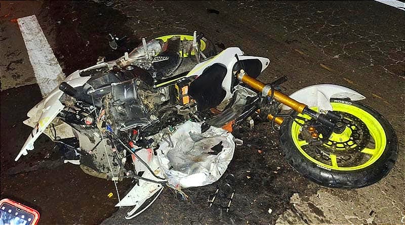 ¡MOTOCICLETAZO MORTAL! -MUEREN OBREROS DE TAMSA AL IMPACTARSE CON UN TRACTO CAMIÓN *LOS JÓVENES QUE PERDIERON LA VIDA REGRESABAN A SUS CASAS EN MATA LOMA Y MATA COCUITE