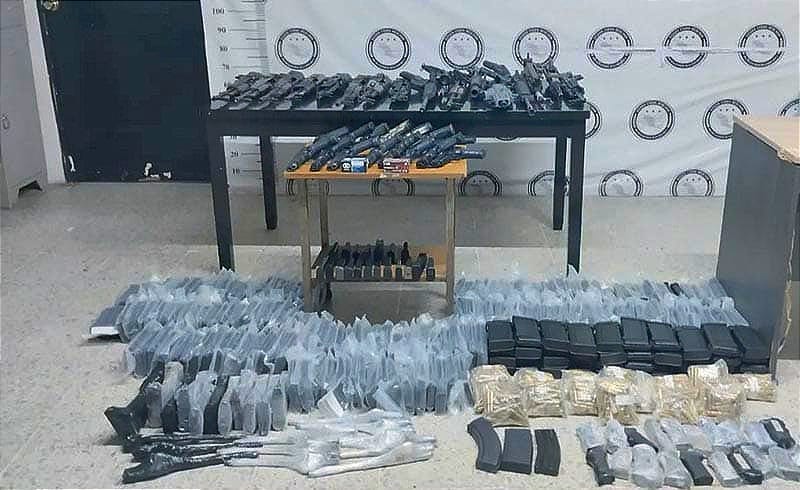 ¡TRAFICANTE DE ARMAS ENVIÓ  4,800 RIFLES SEMIAUTOMÁTICOS A MÉXICO! -POR 3.5 MILLONES DE DÓLARES A UN SOCIO MEXICANO NO IDENTIFICADO