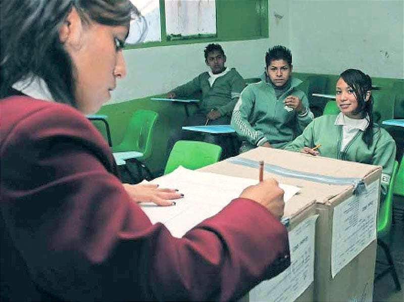 ¡EXHIBE PISA A MÉXICO POR REZAGO EDUCATIVO! -*ESTUDIANTES DE SECUNDARIA RECIBIERON POCO APOYO PARA ADECUARSE AL APRENDIZAJE REMOTO