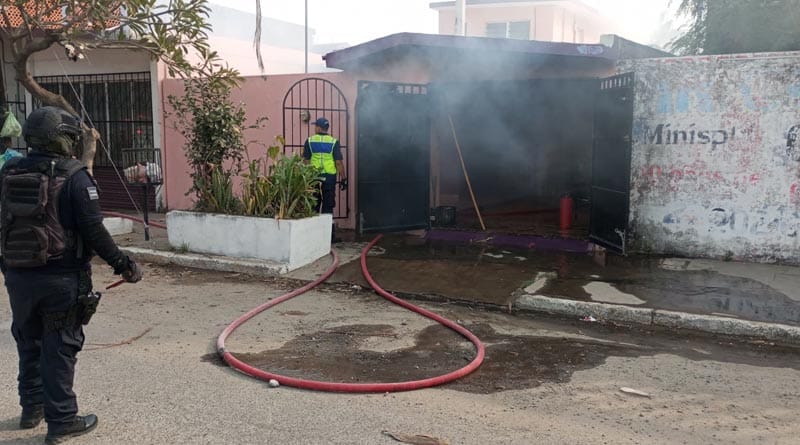 ¡RESCATAN A LA ABUELITA EN MEDIO DE LAS LLAMAS!