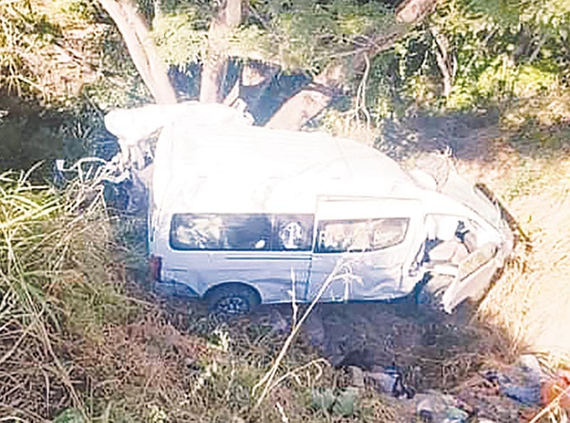 ¡SE MATAN 3 EMPLEADOS DE BIENESTAR! -EN LA AUTOPISTA DEL SOL DE GUERRERO, SON VERACRUZANOS