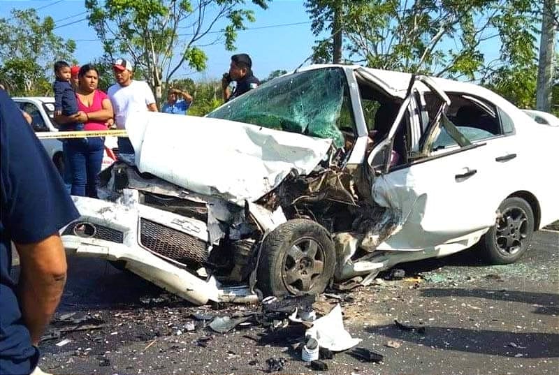 ¡PAPÁ Y SU PEQUEÑO HIJO MUEREN EN CARRETERAZO!