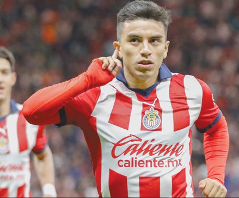 ¡CHIVAS CONSIGUE PRIMER TRIUNFO DEL TORNEO!