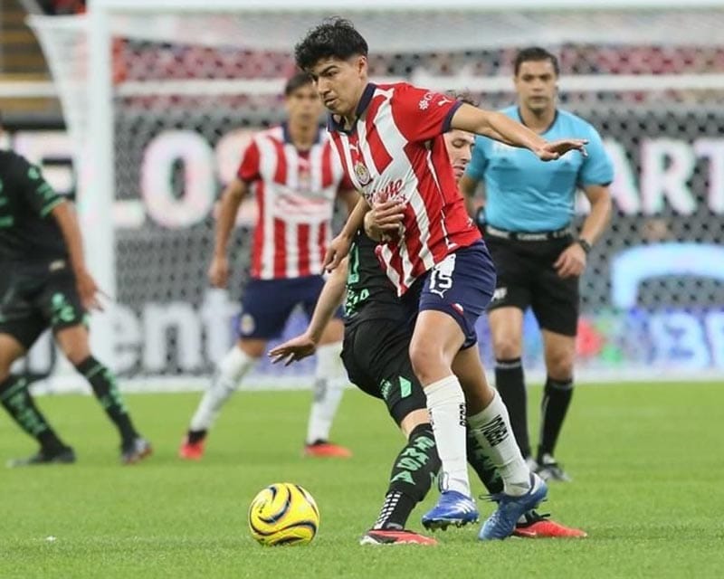 ¡CHIVAS DE ÚLTIMO MINUTO ALACANZA EL EMPATE!