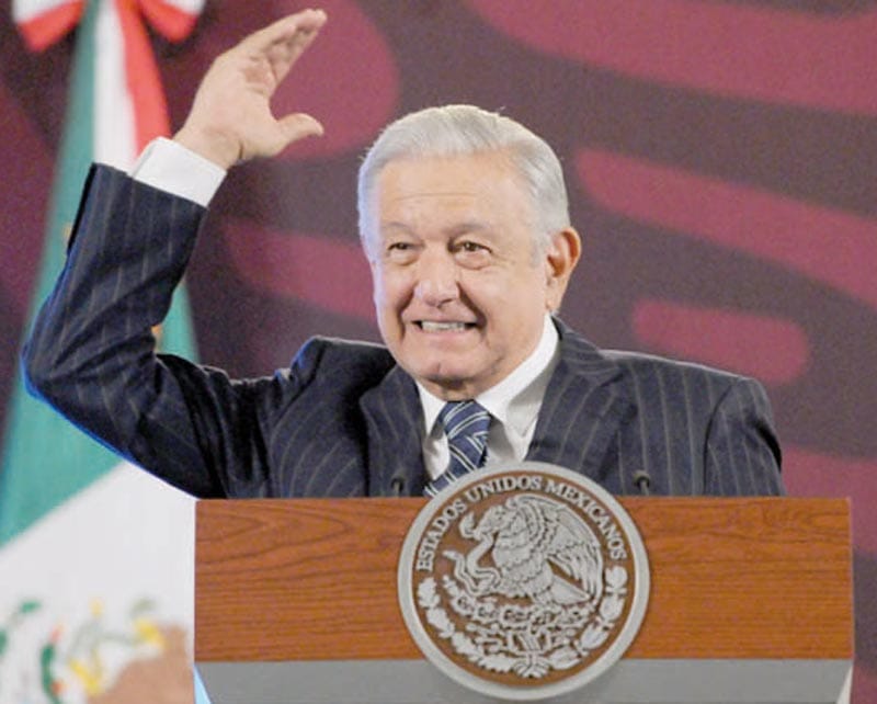 ¡LÓPEZ OBRADOR SE REÚNE CON GOBERNADORES!