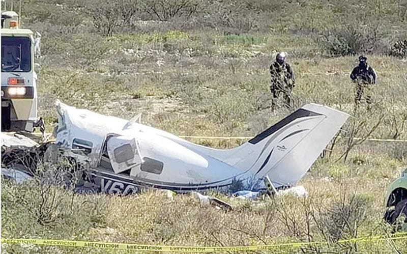 ¡CAE AVIONETA CERCA DEL AEROPUERTO DE PLAN DE GUADALUPE EN COAHUILA!