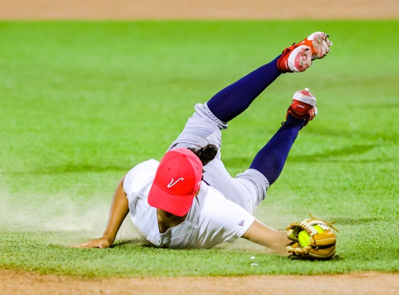 ¡EL ÁGUILA FEMENIL PRESENTA ROSTER EN LA LIGA SOFTBOL!