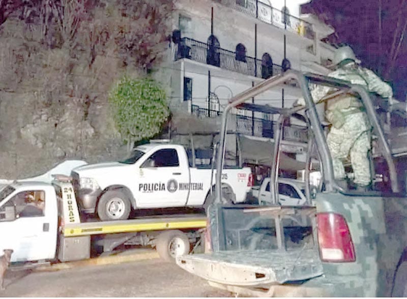 ¡HALLAN ASESINADOS EN TAXCO A AGENTES MINISTERIALES PLAGIADOS!