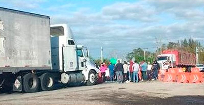 ¡CAOS EN PASO DEL TORO! - |TRES KILÓMETROS DE FILA