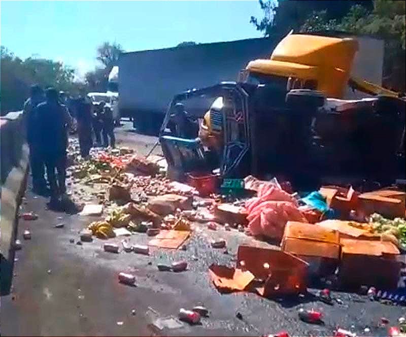 ¡CARAMBOLAZO EN LAS CUMBRES DE MALTRATA! - |VUELA LA FRUTA Y CERVEZAS |OTRA VEZ LA AUTOPISTA 150D PUEBLA- ORIZABA