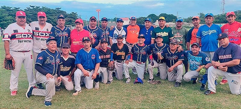 ¡REALES SE AFIRMA DENTRO DEL LIDERATO DEL BEISBOL SABATINO! -*Vencen a Los Atléticos Ocho Carreras a Cuatro