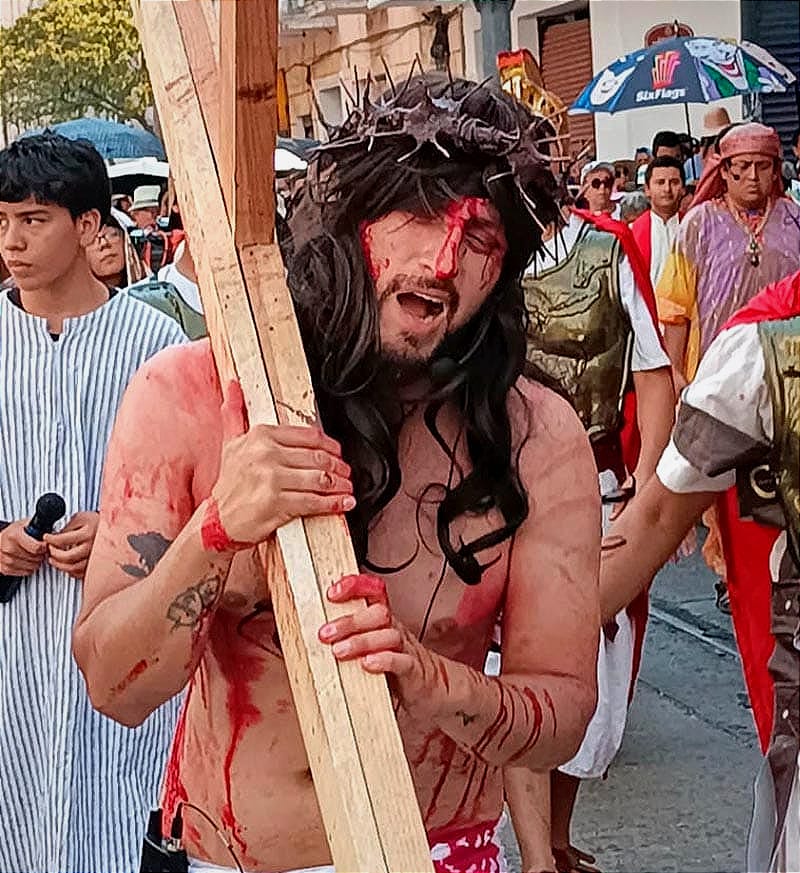 ¡VIACRUCIS VIVIENTE! - *Es el Segundo Año Consecutivo que Se Organiza