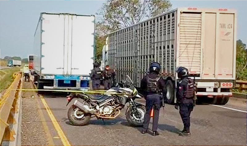 ¡"SI NO MAL RECUERDO HORAS ANTES DEL LEVANTAMIENTO FUE EL ROBO"...! - UN TRAILERO ASESINADO Y TRES ASALTOS