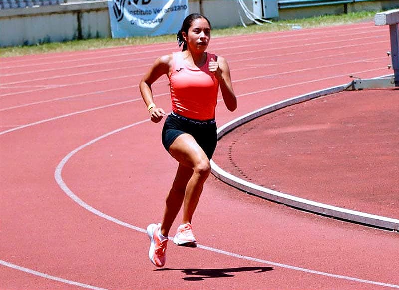 ¡HOY LA CARRERA DE ATLETISMO FNERRR! - *Participan estudiantes de la FEFUV