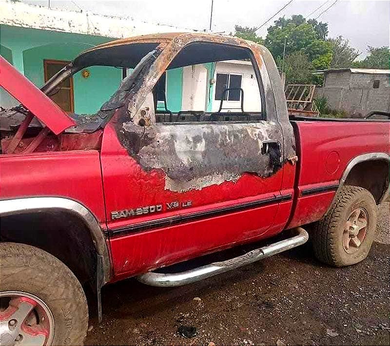 ¡INCENDIAN TRES VEHÍCULOS EN COSAMALOAPAN! - *Y UNO MÁS EN IXMATLAHUACAN