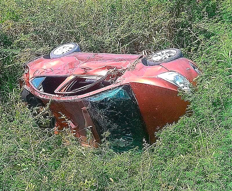 ¡CON SUSTO Y RASPÓN! - VOLCADURA EN ARBOLEDAS SAN RAMÓN