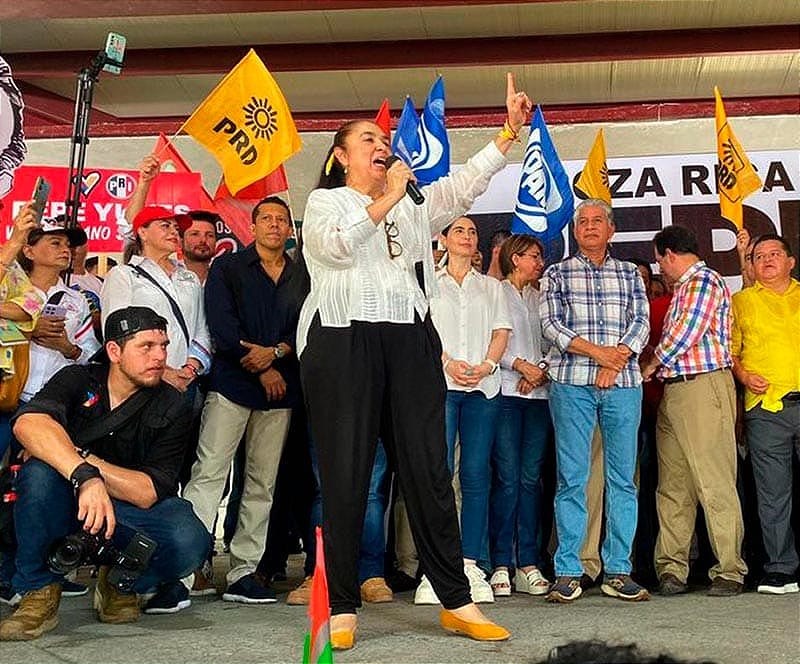 ¡SARA DEFENDERÁ LA DEMOCRACIA COMO HIZO CON LA UV! - *Y Pide Saquen la Fuerza y Corazón por Veracruz
