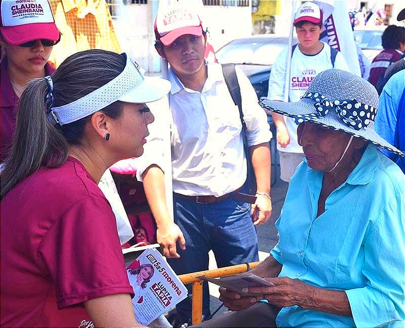 ¡LUPITA CIERRA EN BOCA DEL RÍO!