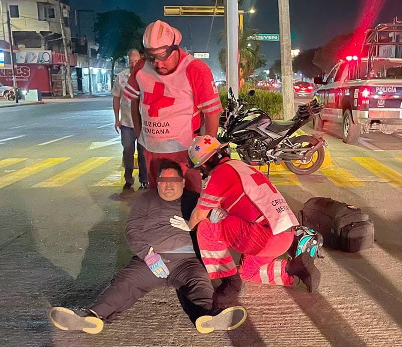 ¡SE PEGAN DOS “CABALLOS DE ACERO”, UNO SE PELÓ! - UN HERIDO