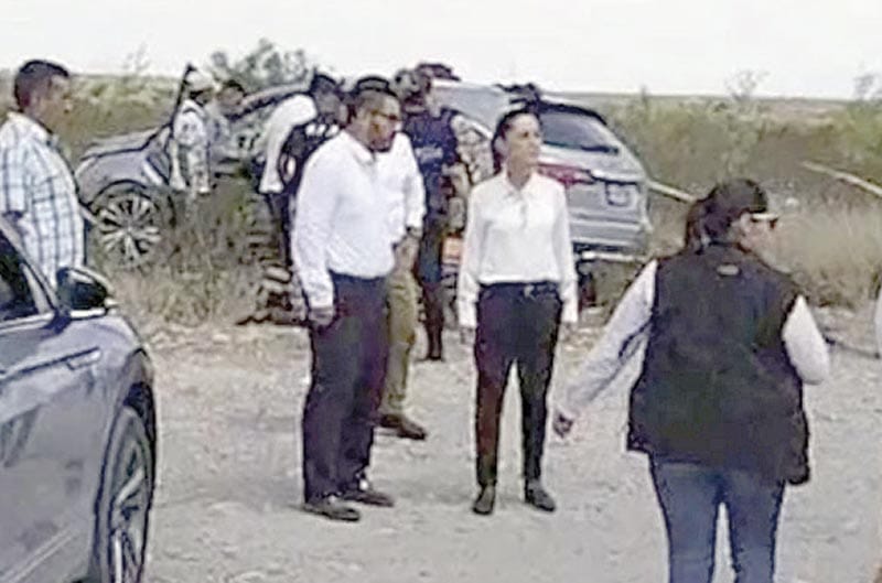 ¡SE ACCIDENTA CAMIONETA DEL EQUIPO DE SHEINBAUM! - EN COAHUILA